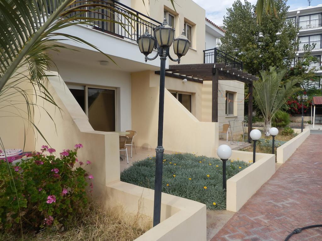 Byreva Apartments Pafos Zewnętrze zdjęcie