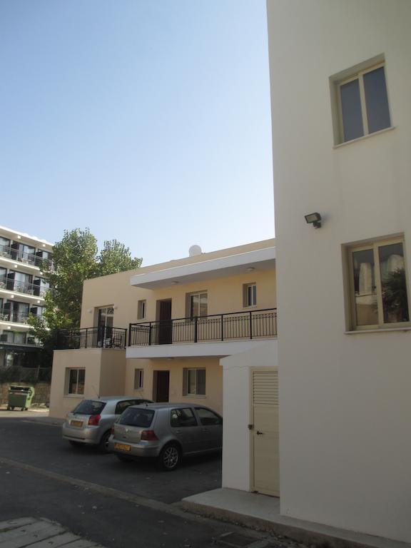 Byreva Apartments Pafos Zewnętrze zdjęcie