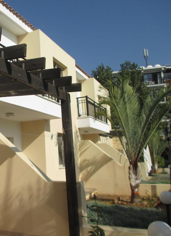 Byreva Apartments Pafos Pokój zdjęcie